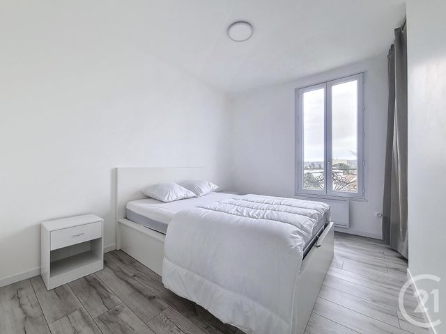 Appartement F2 &agrave; louer - 2 pi&egrave;ces - 26,02 m2 - La Varenne St Hilaire - 94 - ILE-DE-FRANCE