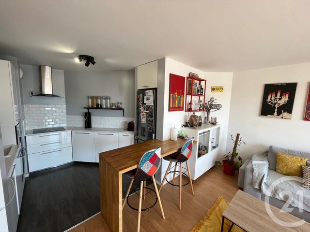 Appartement F3 &agrave; louer - 4 pi&egrave;ces - 87,93 m2 - Chennevieres Sur Marne - 94 - ILE-DE-FRANCE