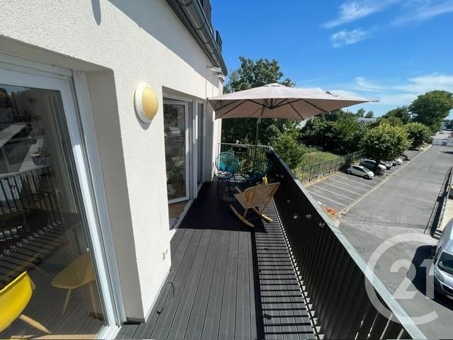 Appartement F3 &agrave; louer - 4 pi&egrave;ces - 87,93 m2 - Chennevieres Sur Marne - 94 - ILE-DE-FRANCE