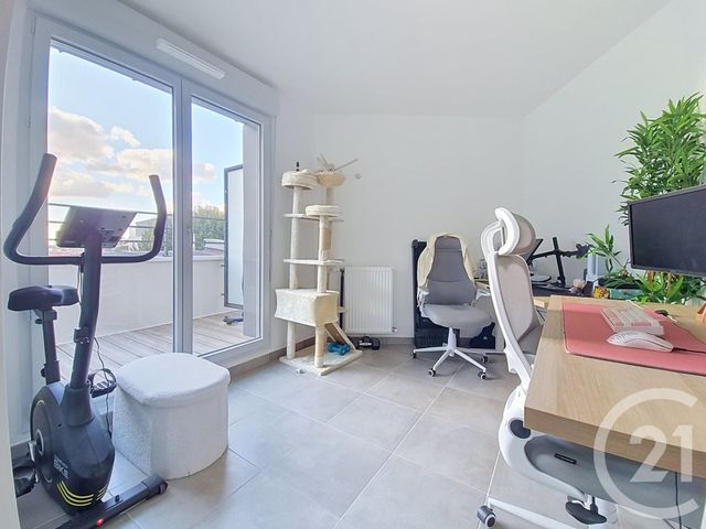Appartement F3 &agrave; vendre - 3 pi&egrave;ces - 64 m2 - Chennevieres Sur Marne - 94 - ILE-DE-FRANCE