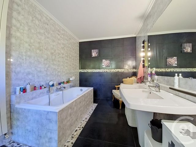 Maison &agrave; vendre - 7 pi&egrave;ces - 200 m2 - Champigny Sur Marne - 94 - ILE-DE-FRANCE