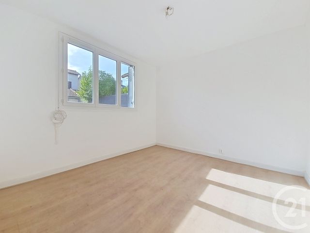 Maison &agrave; vendre - 7 pi&egrave;ces - 93,95 m2 - Ormesson Sur Marne - 94 - ILE-DE-FRANCE