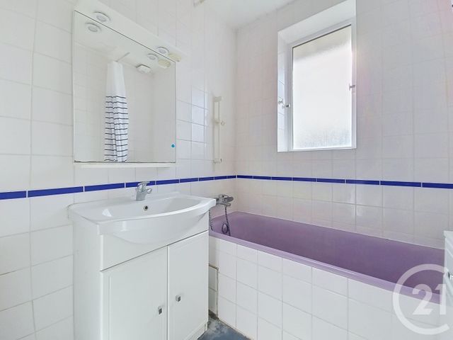 Maison &agrave; vendre - 7 pi&egrave;ces - 93,95 m2 - Ormesson Sur Marne - 94 - ILE-DE-FRANCE