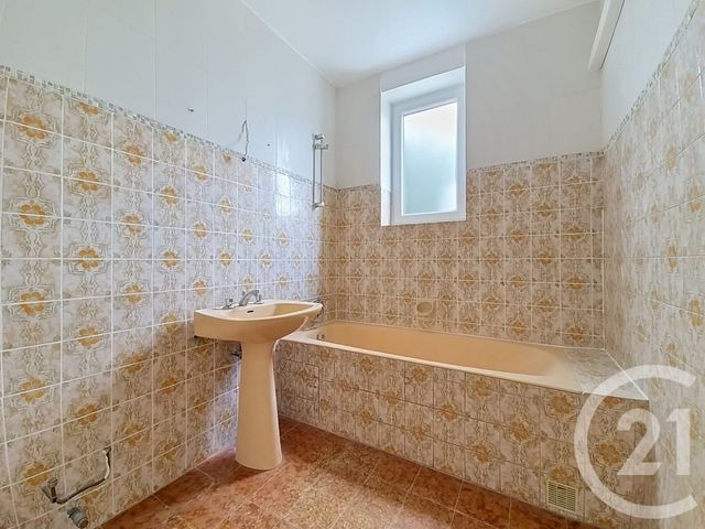 Maison &agrave; vendre - 7 pi&egrave;ces - 93,95 m2 - Ormesson Sur Marne - 94 - ILE-DE-FRANCE