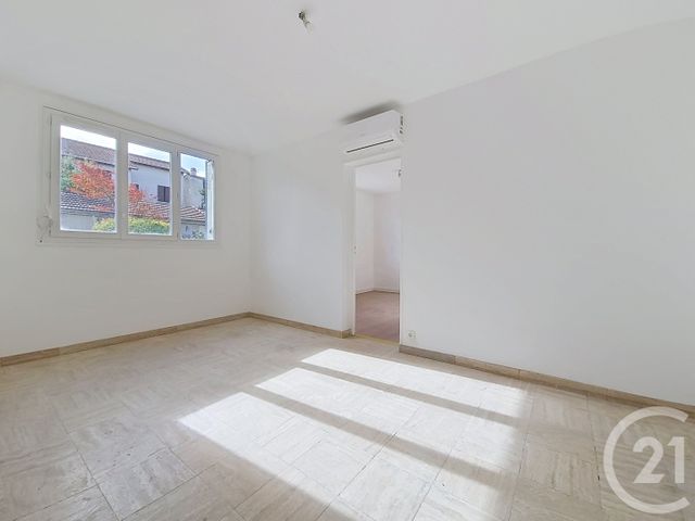Maison &agrave; vendre - 7 pi&egrave;ces - 93,95 m2 - Ormesson Sur Marne - 94 - ILE-DE-FRANCE