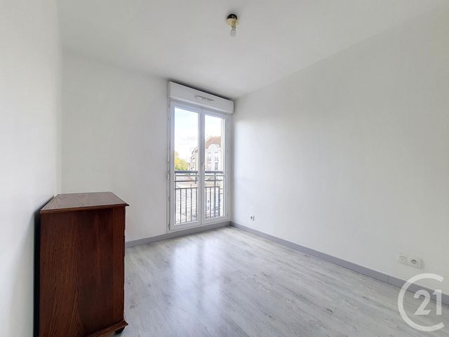 Appartement F2 &agrave; louer - 2 pi&egrave;ces - 43,02 m2 - Sucy En Brie - 94 - ILE-DE-FRANCE