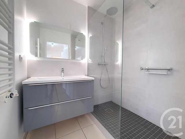 Appartement F2 &agrave; louer - 2 pi&egrave;ces - 43,02 m2 - Sucy En Brie - 94 - ILE-DE-FRANCE