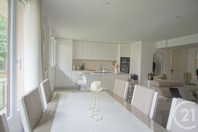 Appartement F2 à vendre - 2 pièces - 50,23 m2 - Thiais - 94 - ILE-DE-FRANCE