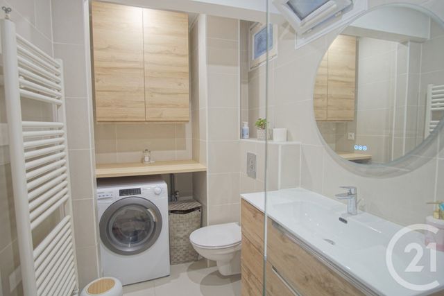 Appartement F2 à vendre - 2 pièces - 50,23 m2 - Thiais - 94 - ILE-DE-FRANCE