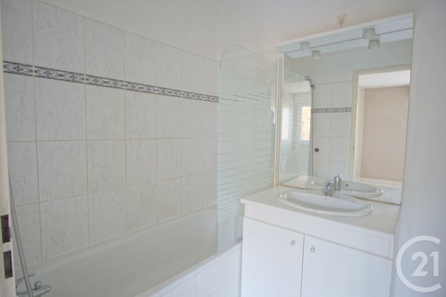 Appartement F2 à vendre - 2 pièces - 48,33 m2 - Choisy Le Roi - 94 - ILE-DE-FRANCE