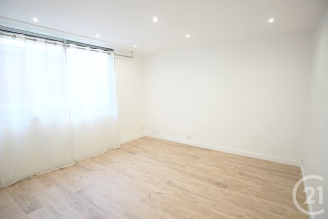 Appartement F3 à vendre - 3 pièces - 58,12 m2 - Choisy Le Roi - 94 - ILE-DE-FRANCE