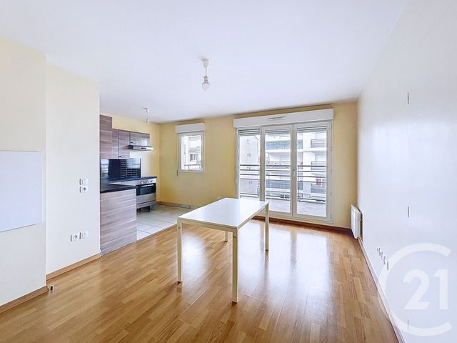 Appartement F2 à vendre CHOISY LE ROI