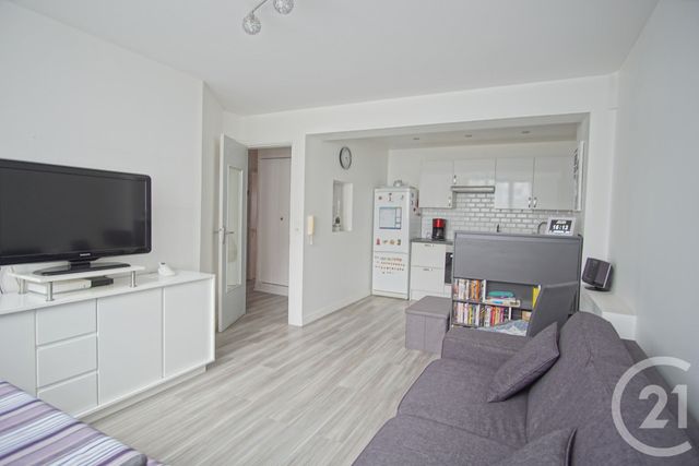 Appartement F2 à vendre CHOISY LE ROI