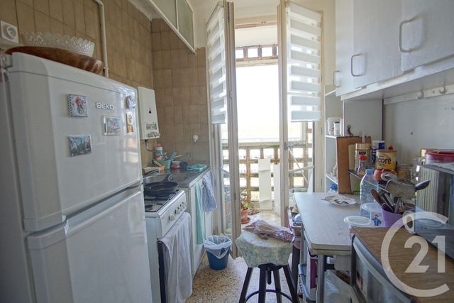 Appartement F3 &agrave; vendre - 4 pi&egrave;ces - 62,43 m2 - Choisy Le Roi - 94 - ILE-DE-FRANCE