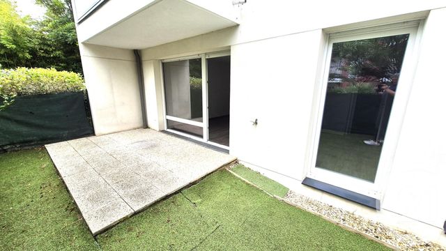 Appartement F3 à vendre - 3 pièces - 63 m2 - Creteil - 94 - ILE-DE-FRANCE