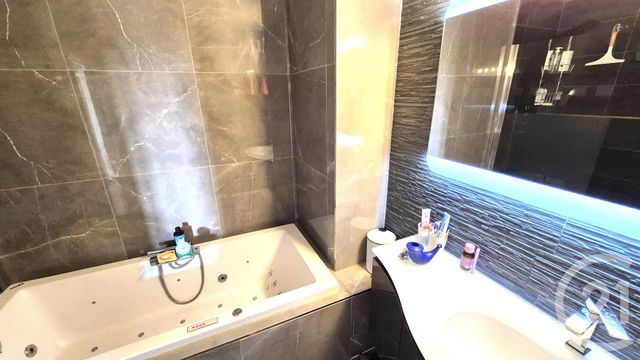 Appartement F4 &agrave; vendre - 4 pi&egrave;ces - 95 m2 - Creteil - 94 - ILE-DE-FRANCE