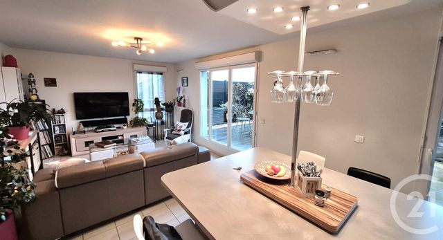 Appartement F3 à vendre - 3 pièces - 68 m2 - Creteil - 94 - ILE-DE-FRANCE