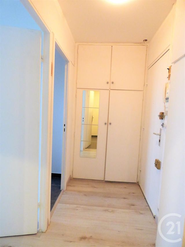 Appartement F1 &agrave; louer - 1 pi&egrave;ce - 30,26 m2 - Thiais - 94 - ILE-DE-FRANCE