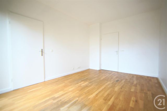 Appartement F1 &agrave; louer - 1 pi&egrave;ce - 30,36 m2 - Choisy Le Roi - 94 - ILE-DE-FRANCE