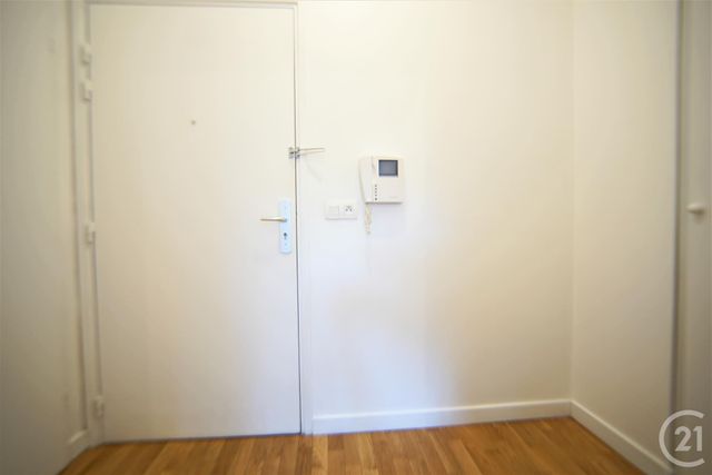 Appartement F1 &agrave; louer - 1 pi&egrave;ce - 30,36 m2 - Choisy Le Roi - 94 - ILE-DE-FRANCE