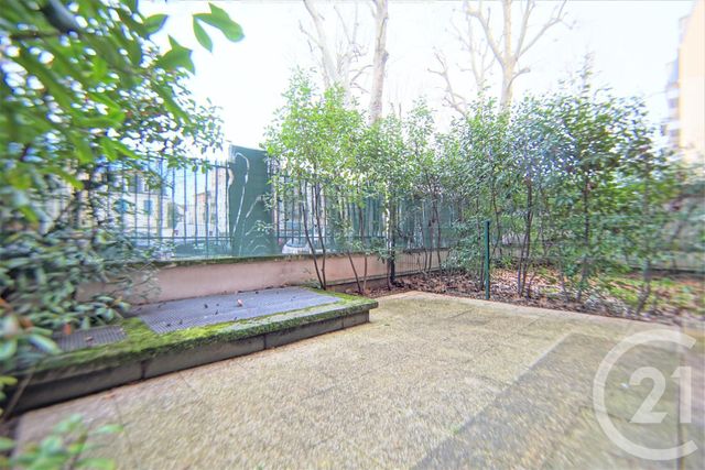 Appartement F1 &agrave; louer - 1 pi&egrave;ce - 30,36 m2 - Choisy Le Roi - 94 - ILE-DE-FRANCE