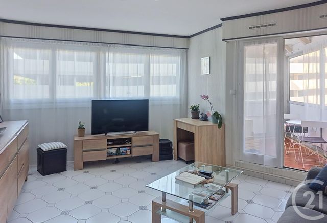 Appartement F4 &agrave; vendre - 4 pi&egrave;ces - 81 m2 - Creteil - 94 - ILE-DE-FRANCE