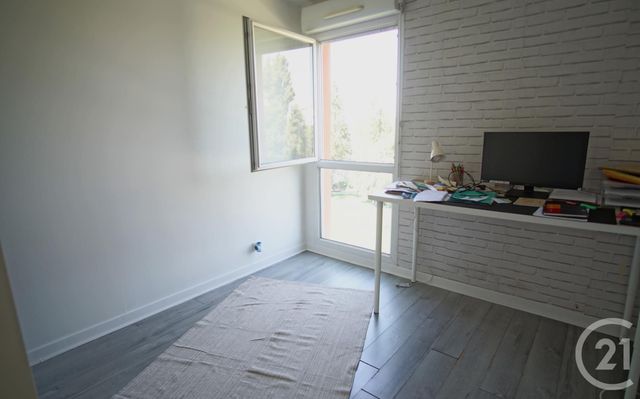 Appartement F5 &agrave; vendre - 5 pi&egrave;ces - 95 m2 - Creteil - 94 - ILE-DE-FRANCE