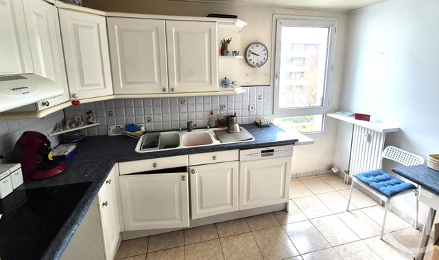 Appartement F4 à vendre - 3 pièces - 80 m2 - Creteil - 94 - ILE-DE-FRANCE