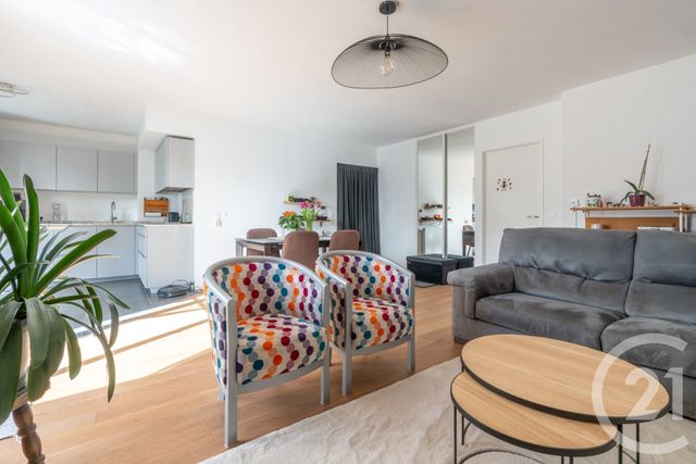 Appartement F3 &agrave; vendre - 3 pi&egrave;ces - 72,60 m2 - St Maur Des Fosses - 94 - ILE-DE-FRANCE