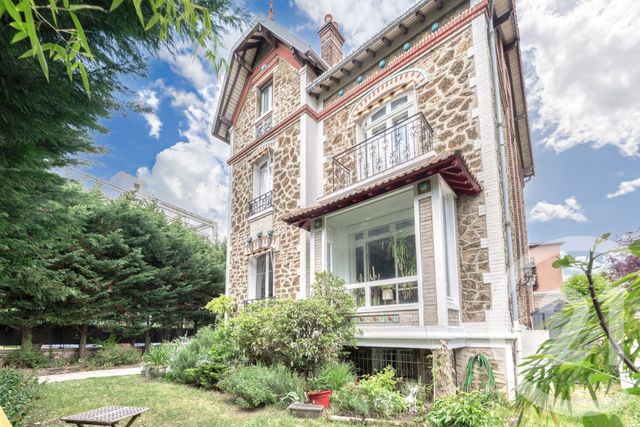 Maison à vendre - 7 pièces - 180 m2 - La Varenne St Hilaire - 94 - ILE-DE-FRANCE