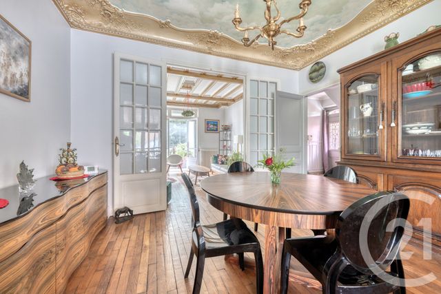 Maison à vendre - 7 pièces - 180 m2 - La Varenne St Hilaire - 94 - ILE-DE-FRANCE