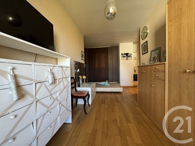 Maison à vendre - 8 pièces - 171,18 m2 - La Varenne St Hilaire - 94 - ILE-DE-FRANCE