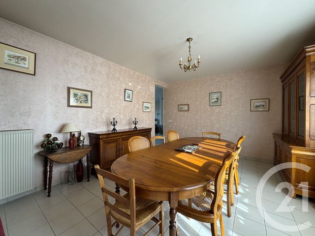 Maison à vendre - 8 pièces - 171,18 m2 - La Varenne St Hilaire - 94 - ILE-DE-FRANCE