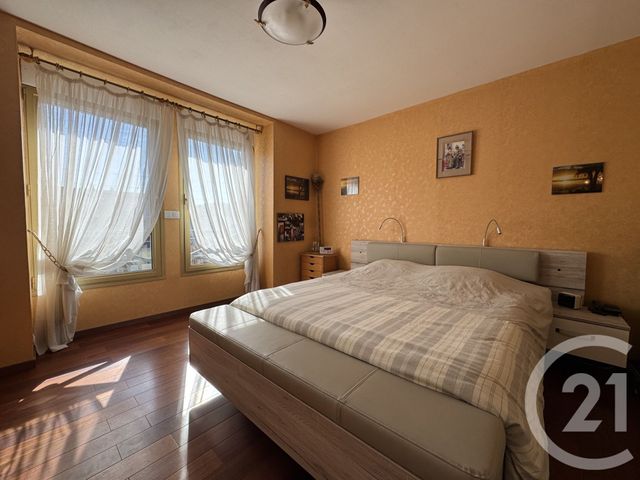 Maison à vendre - 8 pièces - 171,18 m2 - La Varenne St Hilaire - 94 - ILE-DE-FRANCE