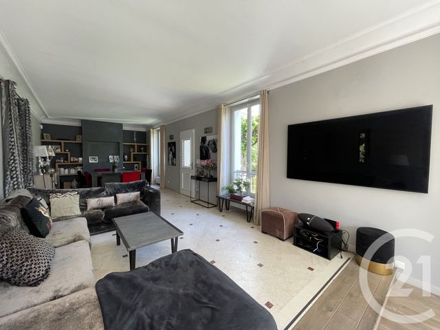 Maison à vendre - 6 pièces - 207 m2 - La Varenne St Hilaire - 94 - ILE-DE-FRANCE