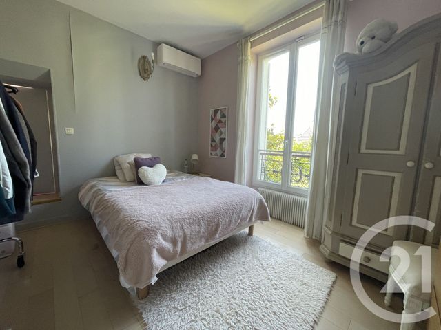 Maison à vendre - 6 pièces - 207 m2 - La Varenne St Hilaire - 94 - ILE-DE-FRANCE