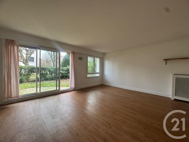 Appartement F2 à vendre - 2 pièces - 64,67 m2 - St Maur Des Fosses - 94 - ILE-DE-FRANCE