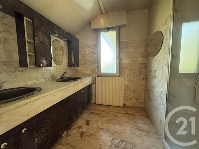 Maison à vendre - 9 pièces - 171,58 m2 - St Maur Des Fosses - 94 - ILE-DE-FRANCE