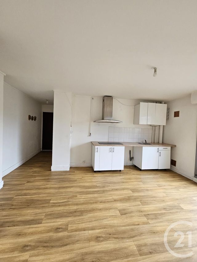 Appartement F1 à vendre - 1 pièce - 29,61 m2 - La Varenne St Hilaire - 94 - ILE-DE-FRANCE