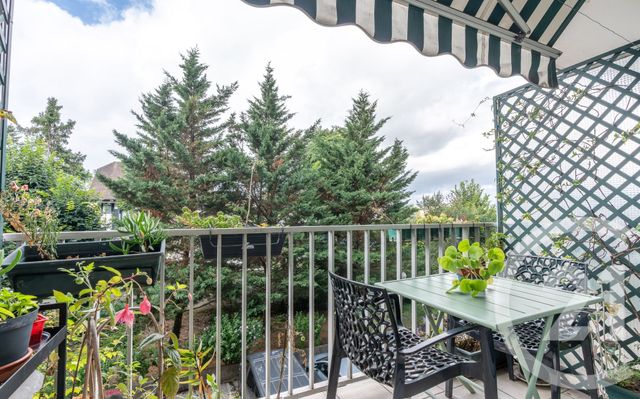 Appartement F3 à vendre - 3 pièces - 64,01 m2 - La Varenne St Hilaire - 94 - ILE-DE-FRANCE