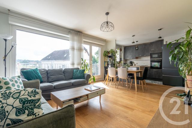 Appartement F3 à vendre LA VARENNE ST HILAIRE