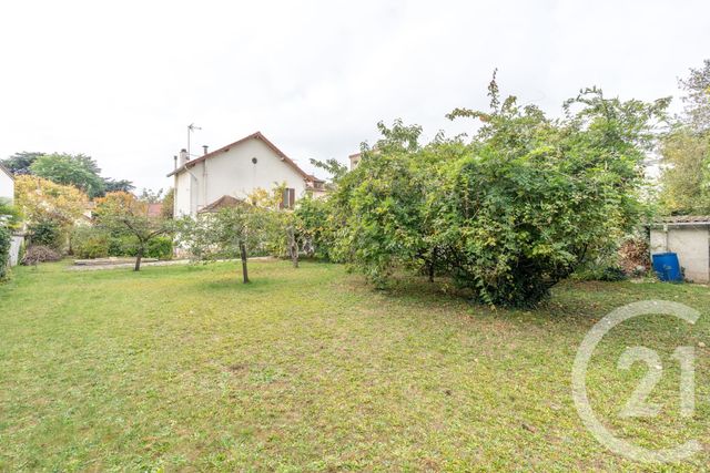 terrain - ST MAUR DES FOSSES - 94