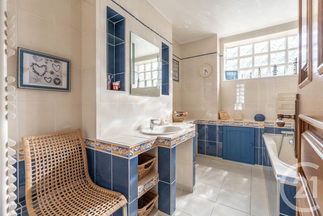 Maison &agrave; vendre - 9 pi&egrave;ces - 174 m2 - St Maur Des Fosses - 94 - ILE-DE-FRANCE