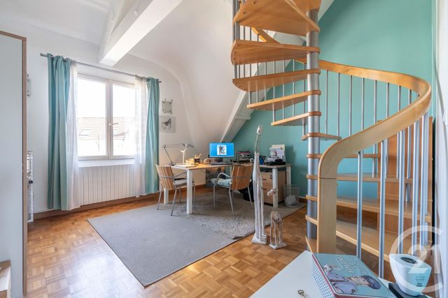 Maison &agrave; vendre - 9 pi&egrave;ces - 174 m2 - St Maur Des Fosses - 94 - ILE-DE-FRANCE