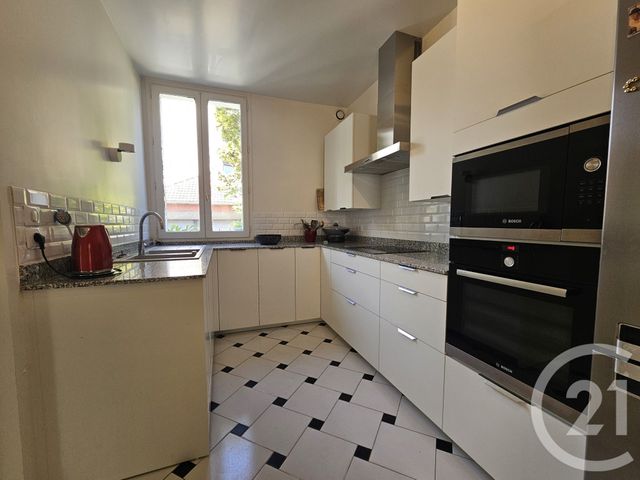 Maison &agrave; vendre - 6 pi&egrave;ces - 147,97 m2 - St Maur Des Fosses - 94 - ILE-DE-FRANCE