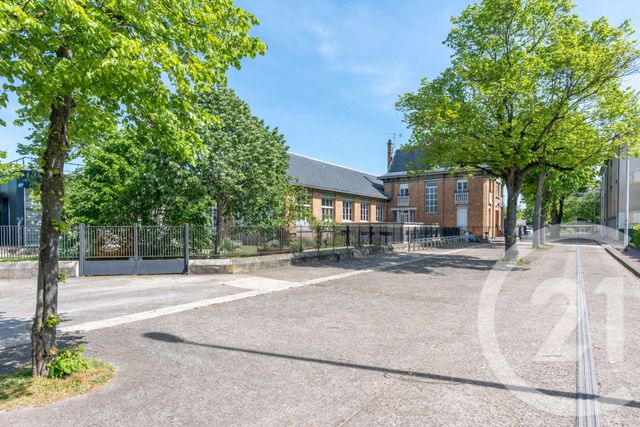 Appartement F3 &agrave; vendre - 3 pi&egrave;ces - 72,68 m2 - St Maur Des Fosses - 94 - ILE-DE-FRANCE