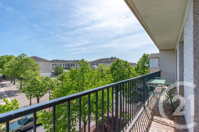 Appartement F3 à vendre ST MAUR DES FOSSES