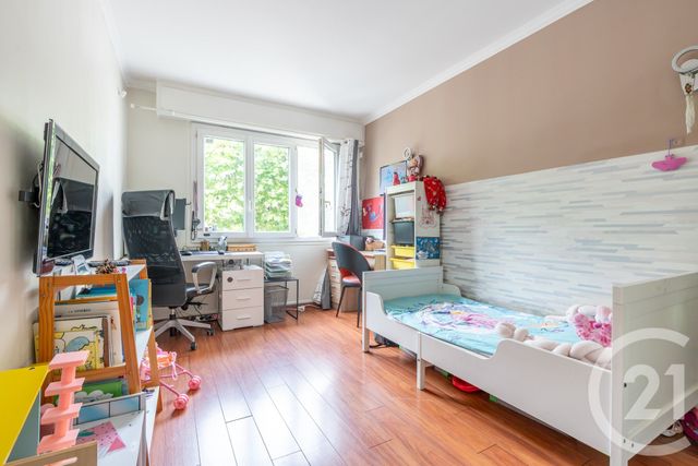 Appartement F4 &agrave; vendre - 4 pi&egrave;ces - 80 m2 - St Maur Des Fosses - 94 - ILE-DE-FRANCE