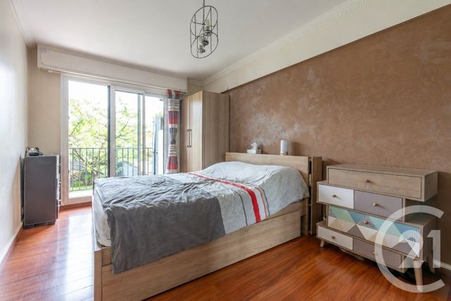 Appartement F4 &agrave; vendre - 4 pi&egrave;ces - 80 m2 - St Maur Des Fosses - 94 - ILE-DE-FRANCE