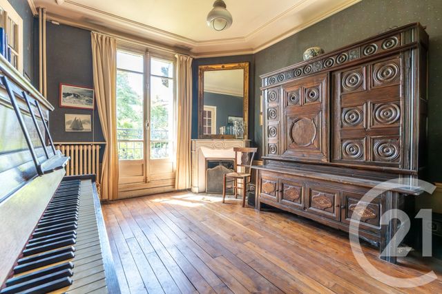 Maison &agrave; vendre - 7 pi&egrave;ces - 156,42 m2 - St Maur Des Fosses - 94 - ILE-DE-FRANCE